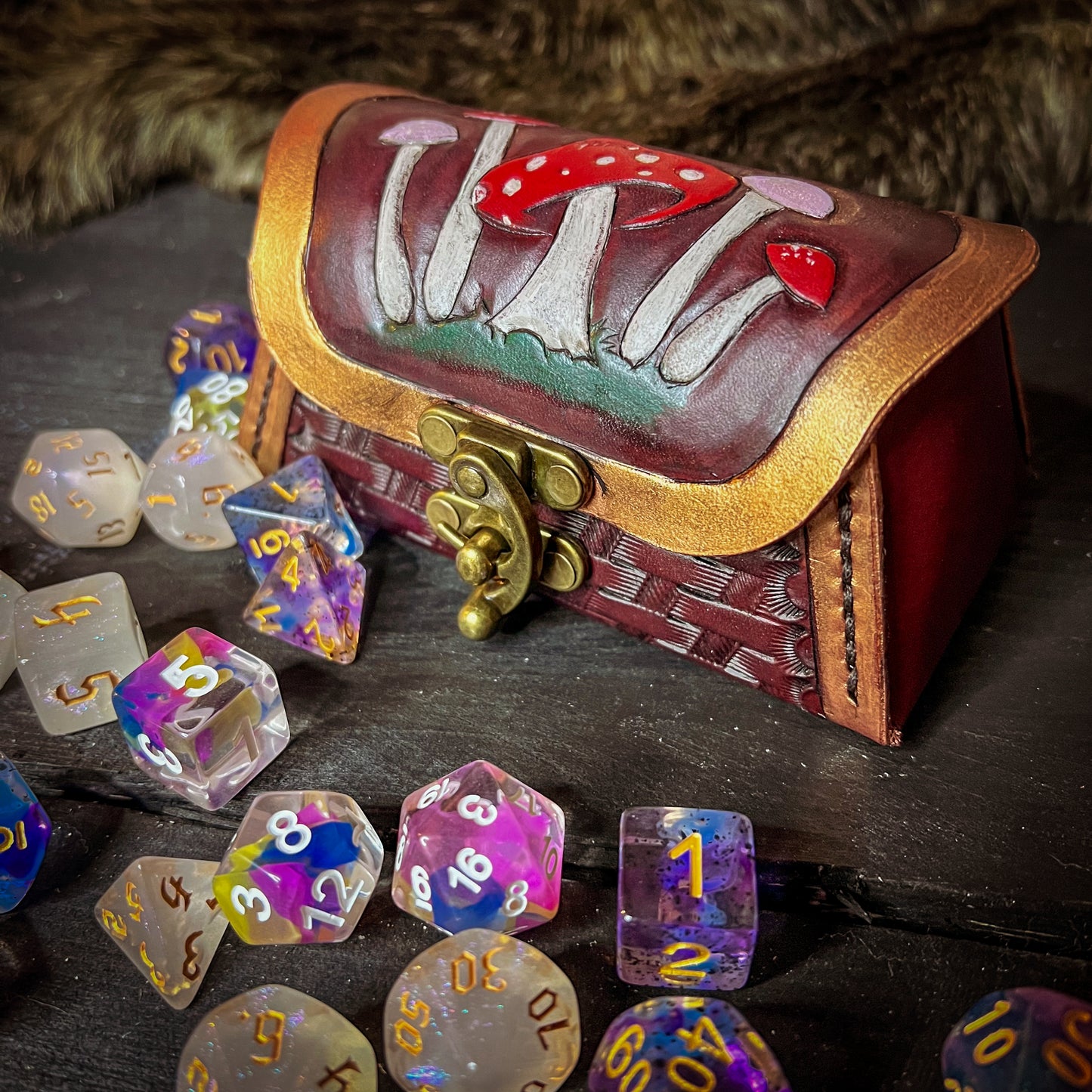 Mushroom Dice Chest